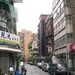 Taipei Taiwan Tun Hua Rd Side Street Scene