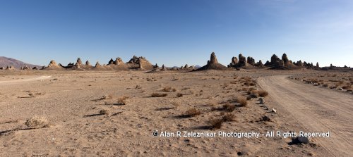 Tronas Pinnacles Panorama 1