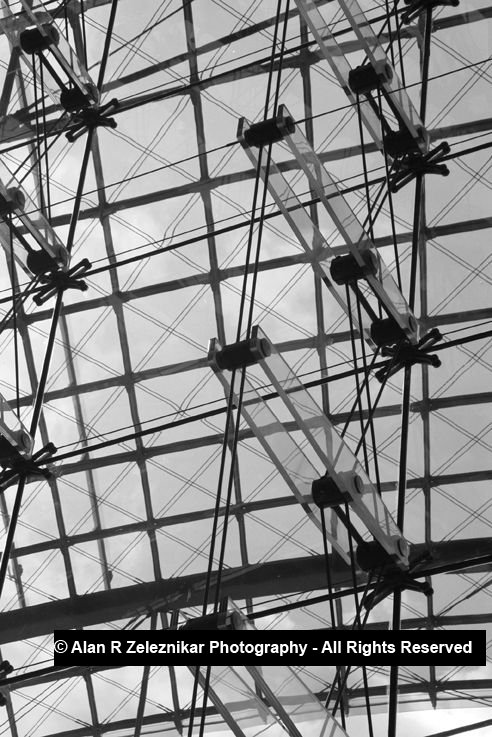 Berlin Skylight 3 black and white