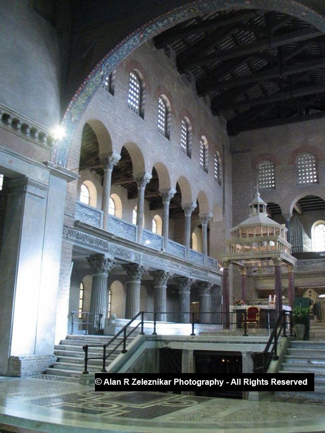 IMG_2154_San_Lorenzo_Interior_72_dpi_900x650