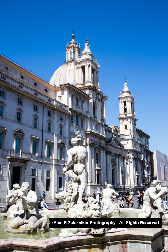 Piazza Navona Sights - Santa Agnese in Agone and Fountain of the